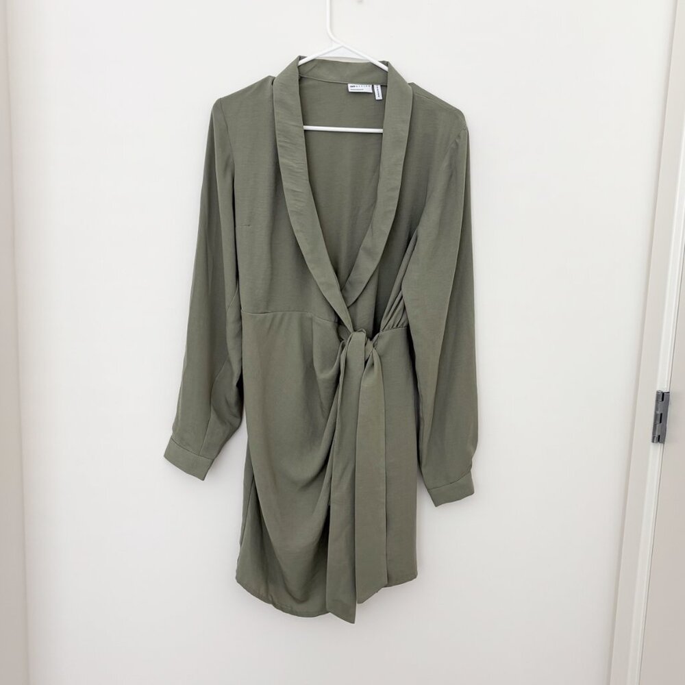 ASOS Sage Green Collared Long Sleeve Mini Wrap Dress Size 6